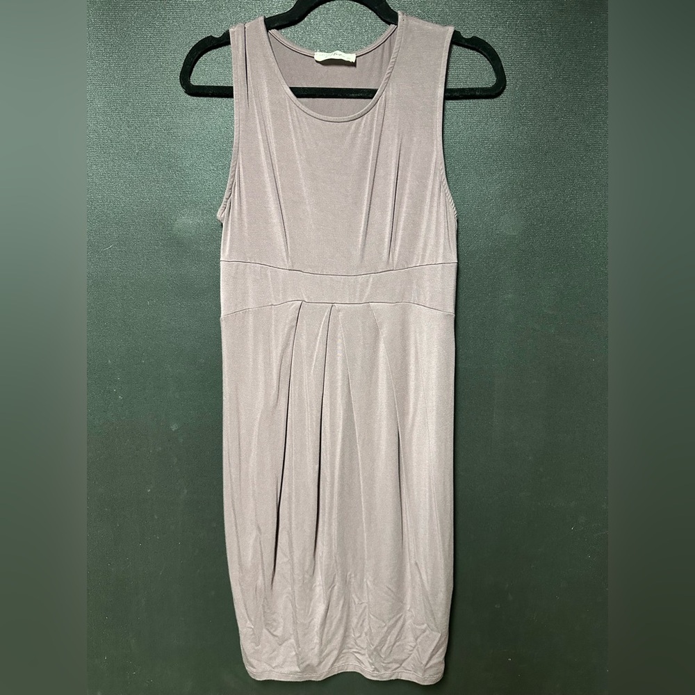 Hello MIZ Sleeveless Midi Maternity Dress